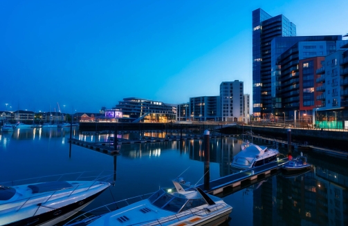 Evening Events in Hampshire'